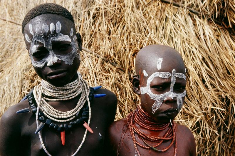 Bambini, Trib          Valle dell'Omo, Karo, fotografia etnica