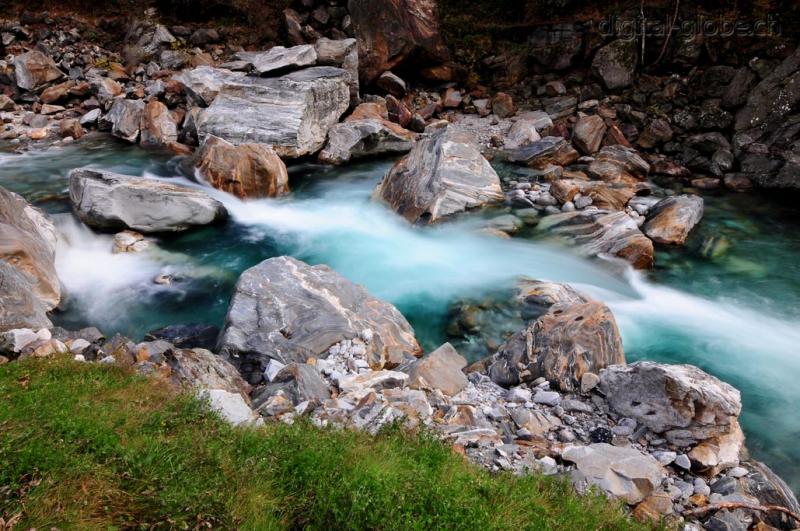 Natura, erba, verde, acqua, blu, rocce, Ticino, fiume, fotografia