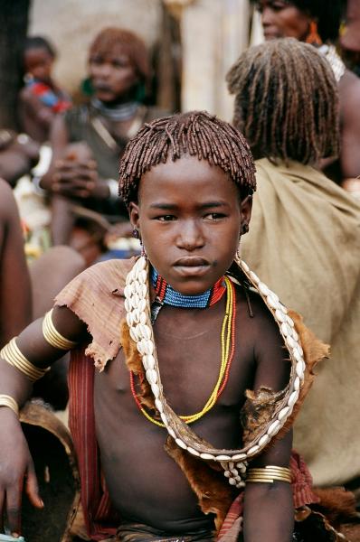 ragazza hamer trib         valle dell'Omo Etiopia fotografia etnica