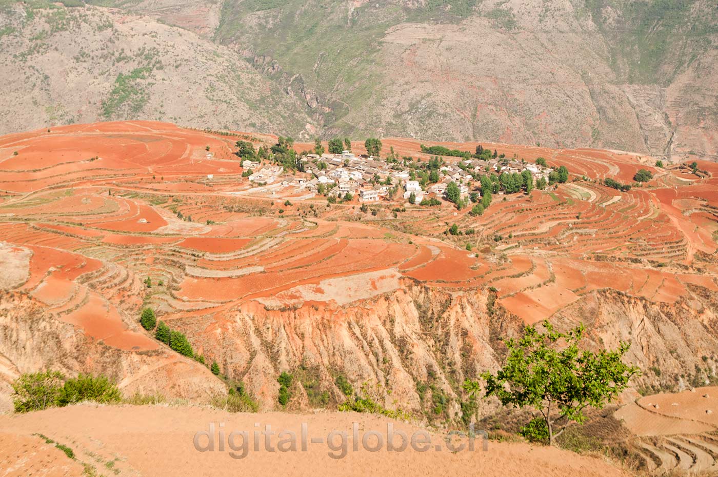 Red lands, Yunan, Luoxiagou Valley, Cina, fotografia