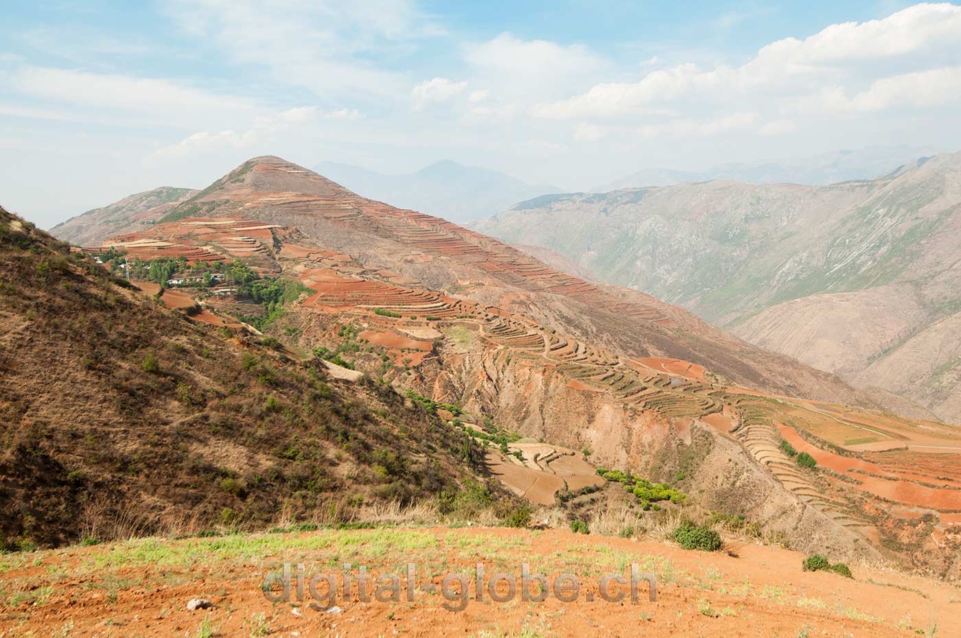 Red lands, Yunan, Luoxiagou Valley, Cina, fotografia